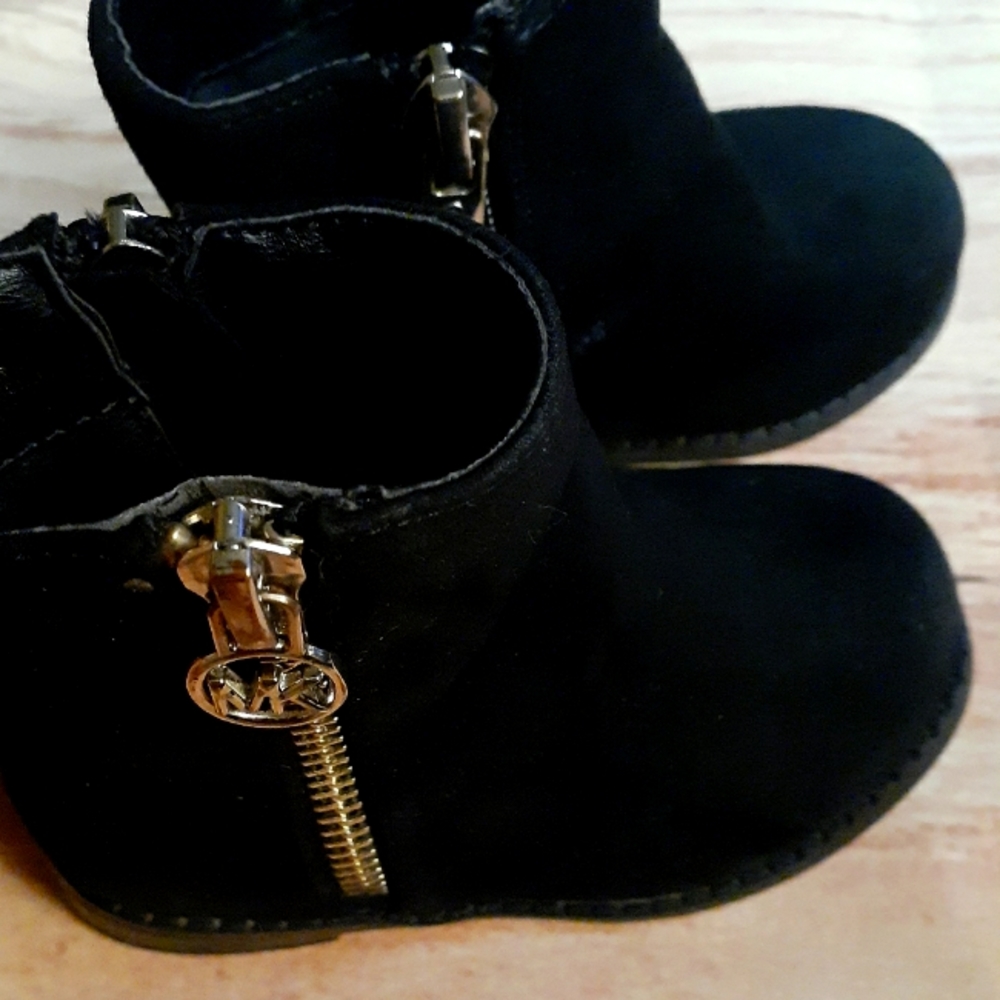 MK Boots